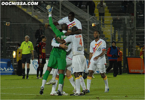 Nice - Lens : Lens s'impose à Nice 2 à 1 pour cette dernière journée des matches allers.