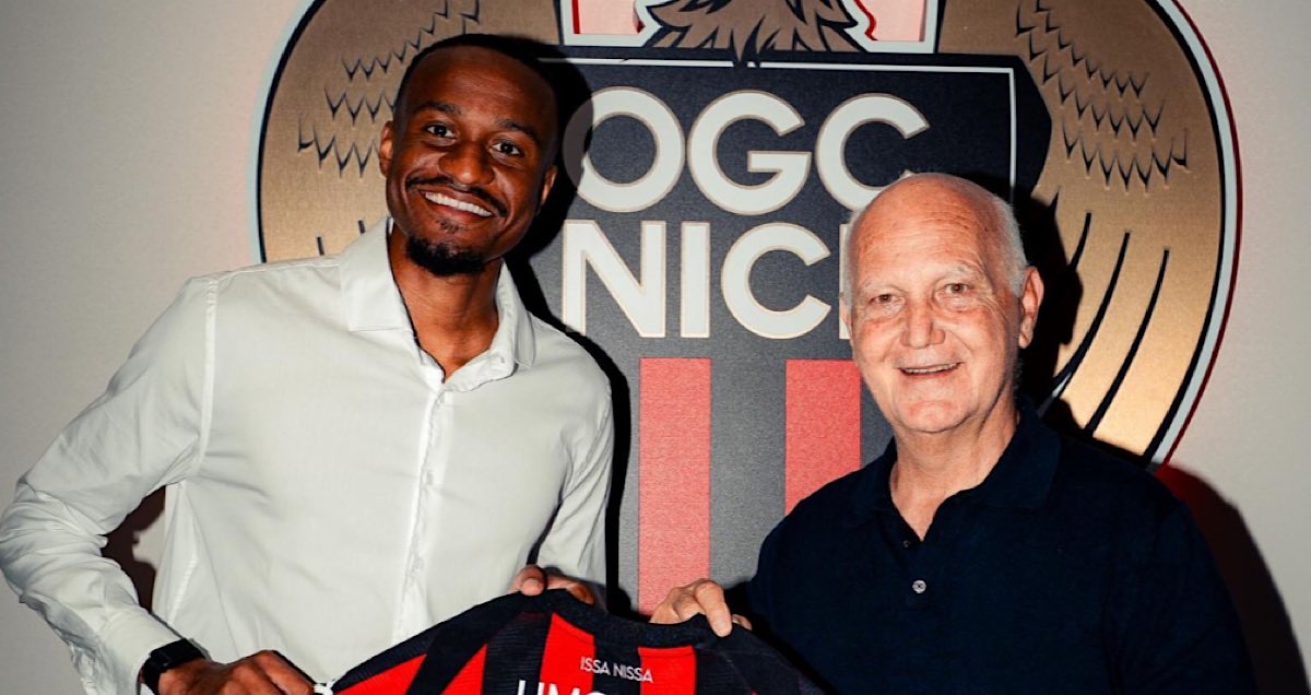 Nathan Ngoumou signe à Nice